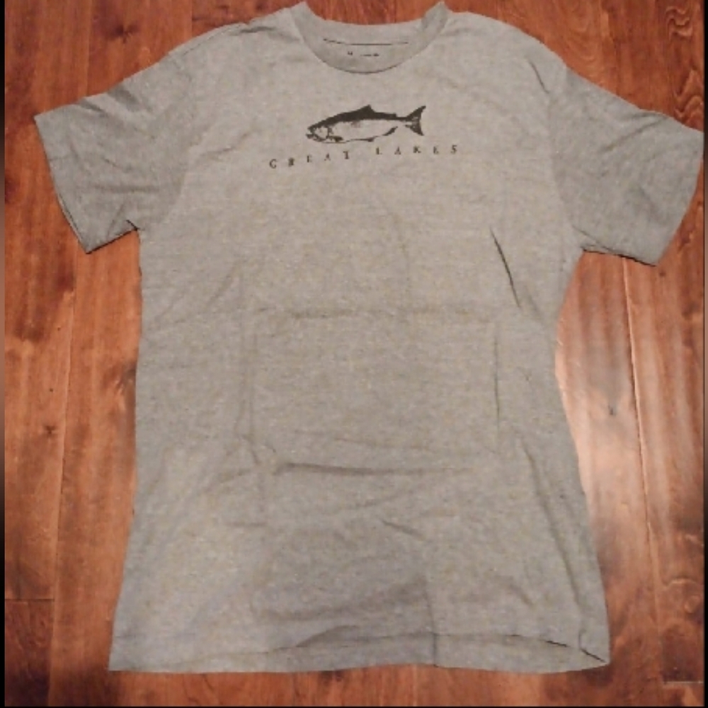 Momentum Great Lakes Gray T-Shirt Mens Size XL